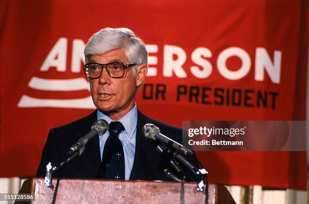 The 1980 Independent presidential candidate, Republican congressman John Anderson, making a campaign speech.