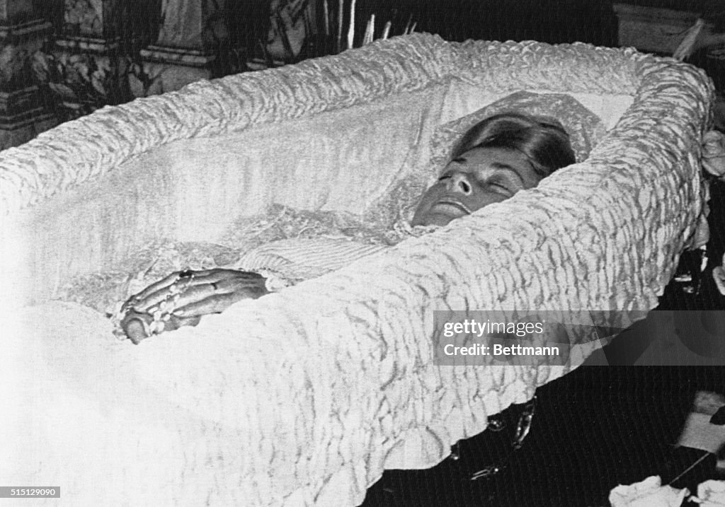 Princess Grace in Coffin