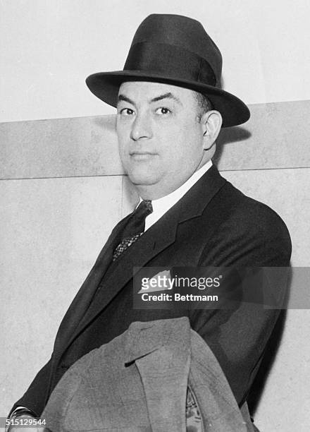 The trial of Frank Nitti, reputed Chicago gangster charged with the shooting of a detective was disrupted when the victim, Sergeant Harry Lang,...