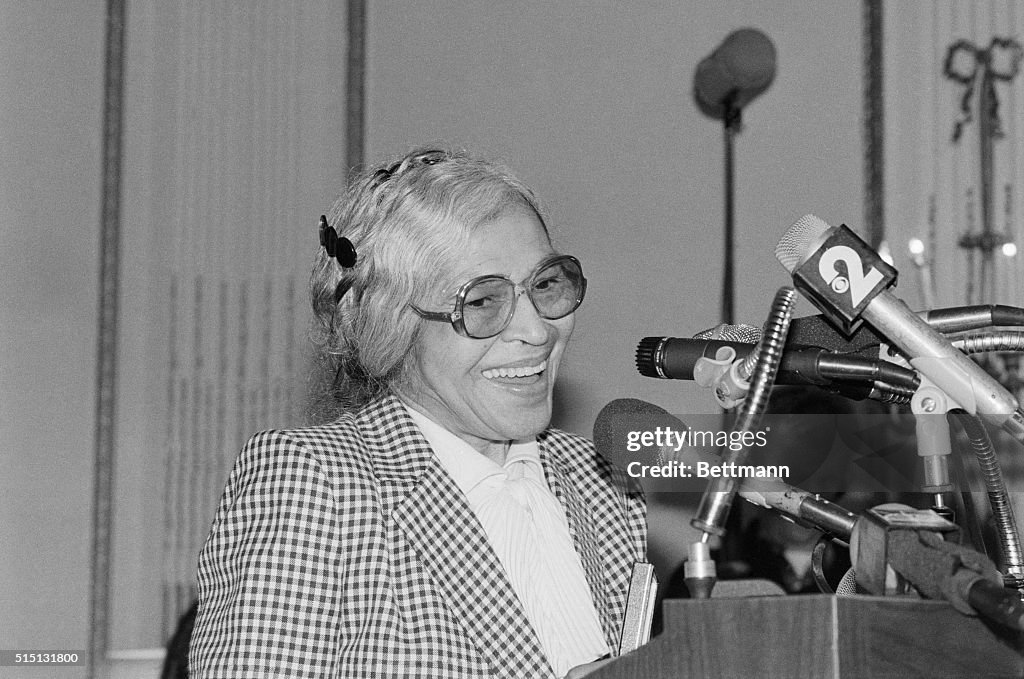 Civil Rights Activist Rosa Parks Of Detroit Is Shown At The Wonder civil-rights-activist-rosa-parks-of-detroit-is-shown-at-the-wonder