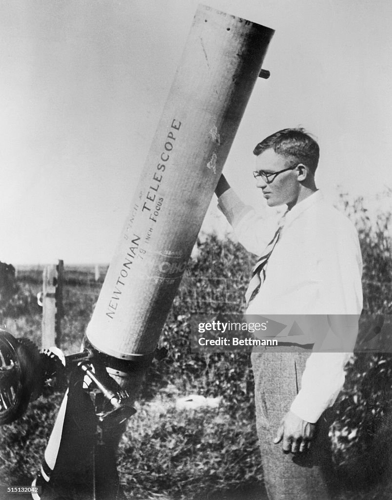 Clyde Tombaugh with Newtonian Telescope