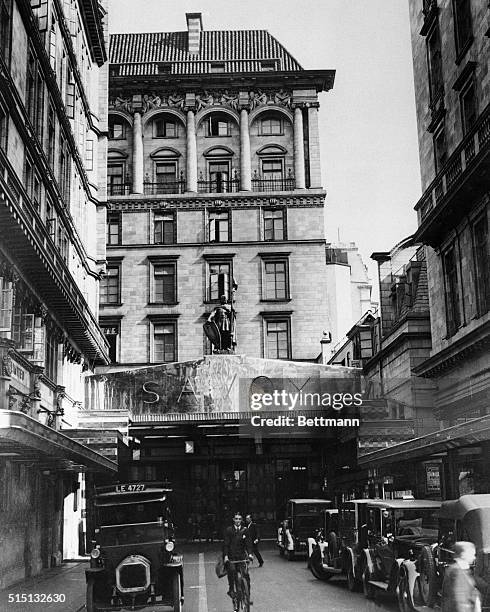 Photograph of the entrance to the Savoy Hotel.