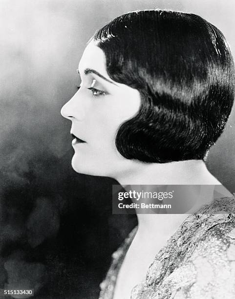 Petal Bob Photos and Premium High Res Pictures - Getty Images