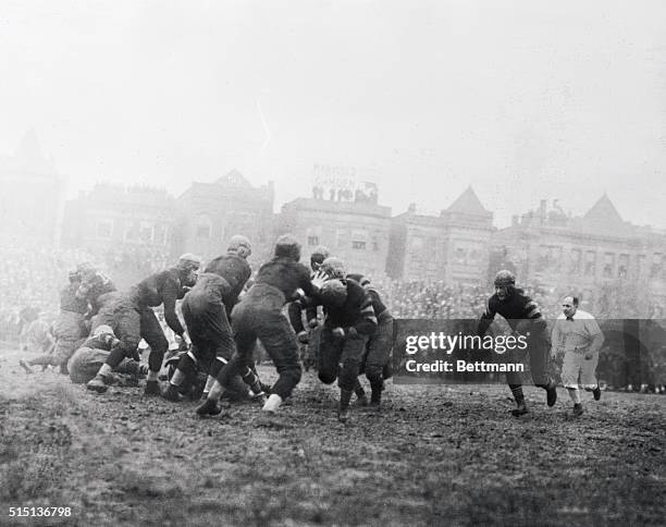 Red Grange making his professional debut against Chicago Bears and Cardinals.