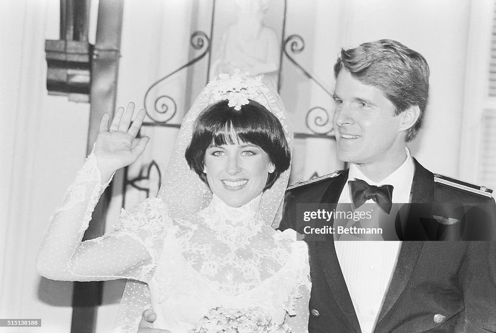 Dorothy Hamill and Dean Paul Martin on Their Wedding Day