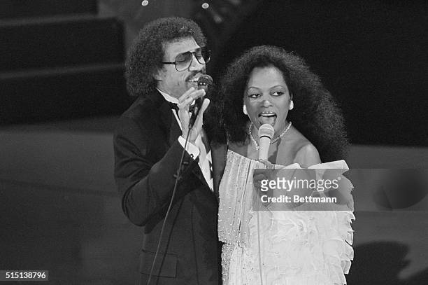 Lionel Richie and Diana Ross perform Richie's song, Endless Love, which was nominated for an Oscar at the 54th annual Academy Awards ceremonies.
