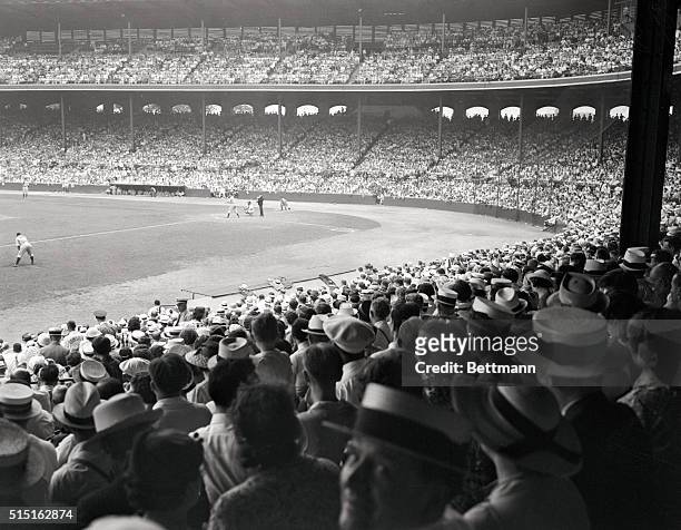 See Sox beat Yankees. A near capacity crowd of 40,000 filled Comiskey Park, Chicago, to see the New York Yankees and Chicago White Sox open their...