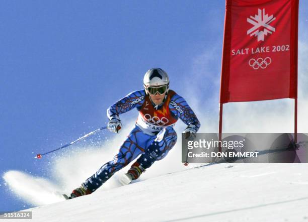 Scott Macartney cuts a turn on the Grizzly Downhill Course during the Men's Olympic Downhill 10 February at Snowbasin. AFP PHOTO/Don EMMERT
