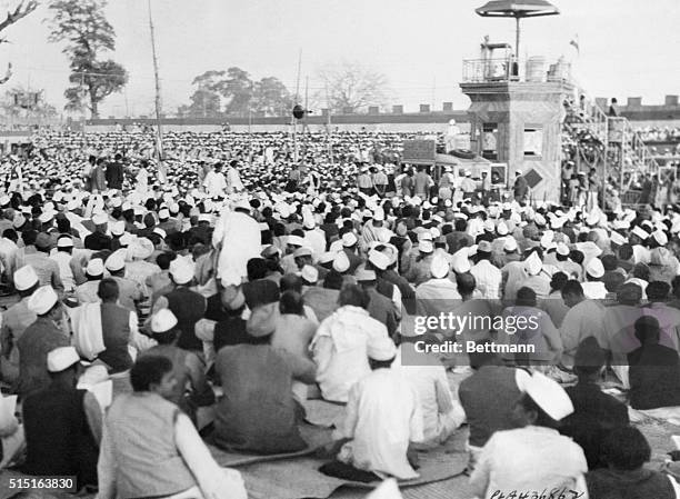 At close of Indian National Congress...A general view of the Open Sessions during the Presidential Address at the 51st Indian National Congress here...