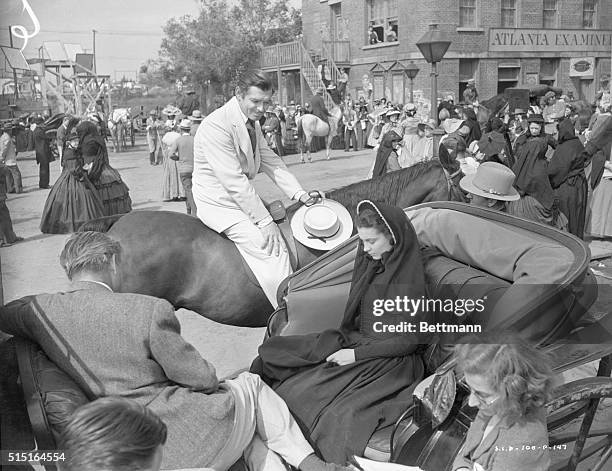 On The Set Of Gone With The Wind. Culver City, California: With movie goers eagerly awaiting the release of the film version of Gone With The Wind,...