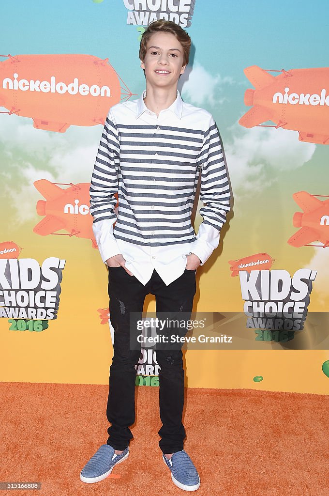 Nickelodeon's 2016 Kids' Choice Awards - Arrivals