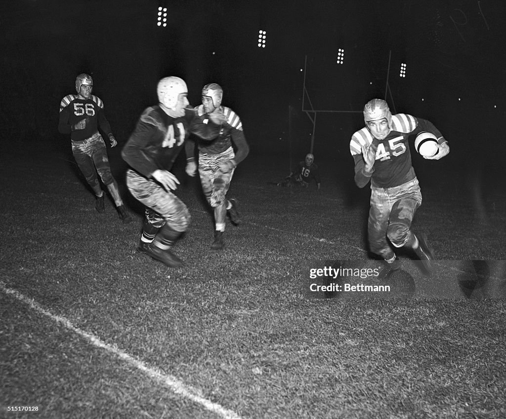 Sammy Baugh Returning Punt