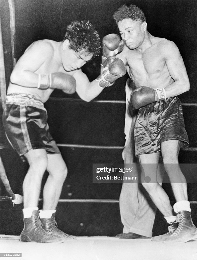 Boxing Action; H. Armstrong, Arizmendi