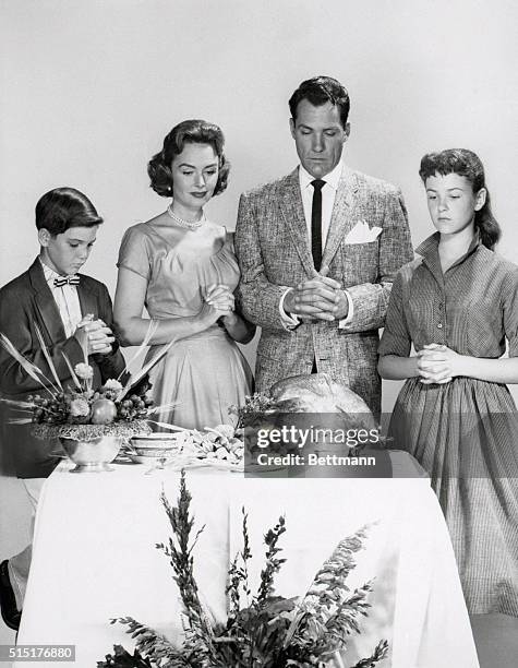 Donna Reed Show Color 2 350 photos et images haute résolution de Donna Reed - Getty Images