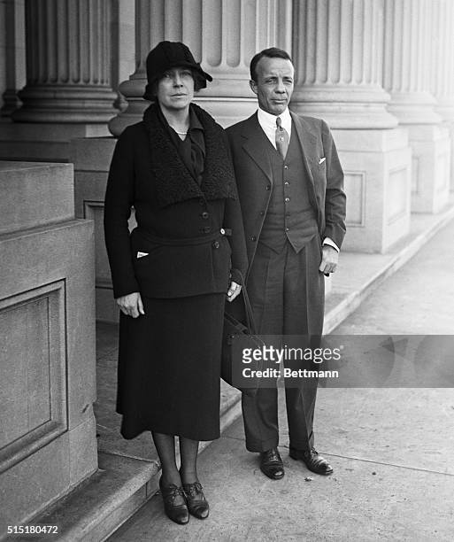 Washington, D.C.- Mrs. Alice Longworth, wife of the late Speaker of the House, bids farewell to her brother, Theodore Roosevelt, Jr., before he...