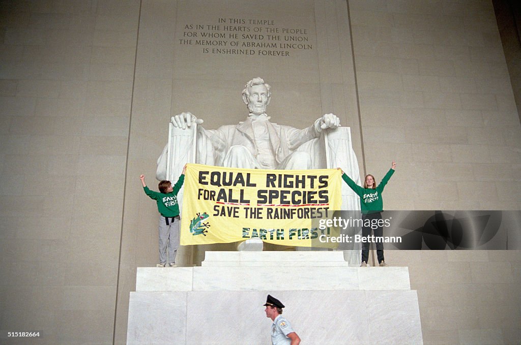 Earth First Banner on Lincoln Memorial