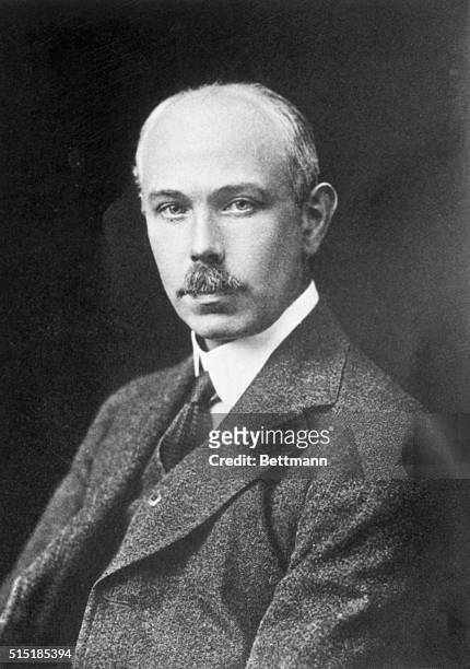 Portrait of British physicist Francis William Aston , winner of the 1922 Nobel Prize in chemistry. Undated photograph.