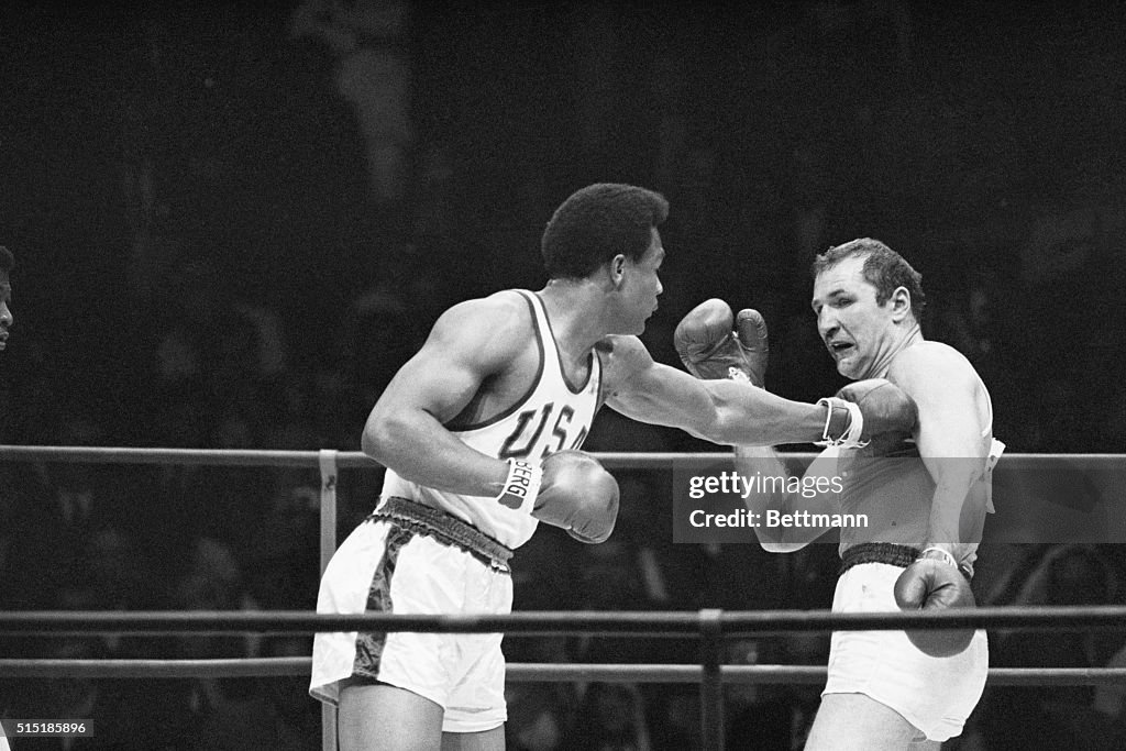 George Foreman's Rms Mexico City, Mexico- The USA's George Foreman of Houston, TX, throws ...