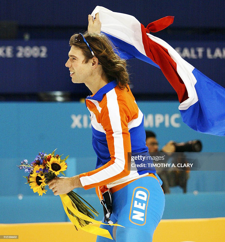 Dutch Gerard Van Velde jubilates after winning the men's 1000m speed... News Photo Getty Images Dutch Gerard Van Velde jubilates after winning the men's 1000m speed... News Photo Getty Images