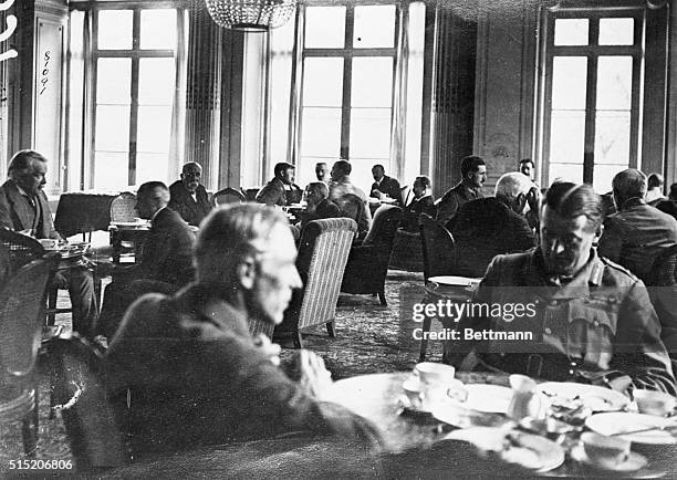 Versailles, France- Photo shows Col. Hause and the Premier of England Lloyd George, seated at the Versailles Peace Conference.