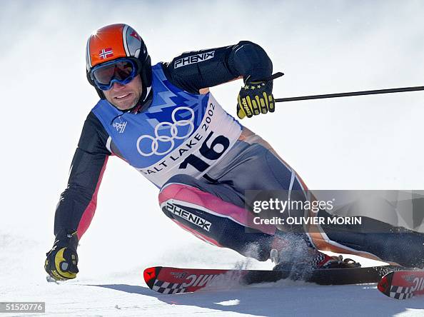 Norwegian bronze medalist Lasse Kjus in action during the men's giant ...