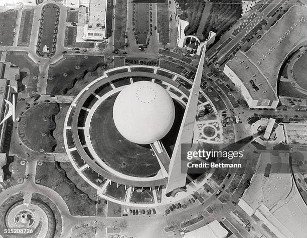 Perisphere 87 The Perisphere Photos & High Res Pictures - Getty Images