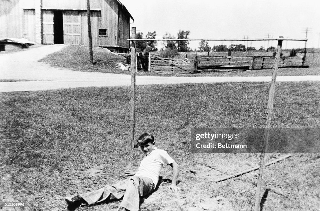 Young James Dean Takes A Tumble