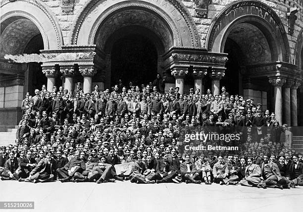 Yale College graduating class of 1900. Photograph.