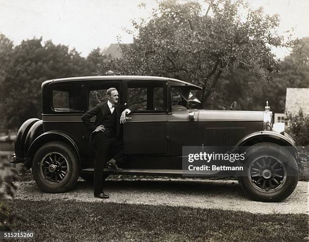 Port Washington, Long Island, New York- Mr. Fontaine Fox, popular cartoonist, creator of the "Toonerville Trolley," the "Powerful Katrinka," "Tomboy...