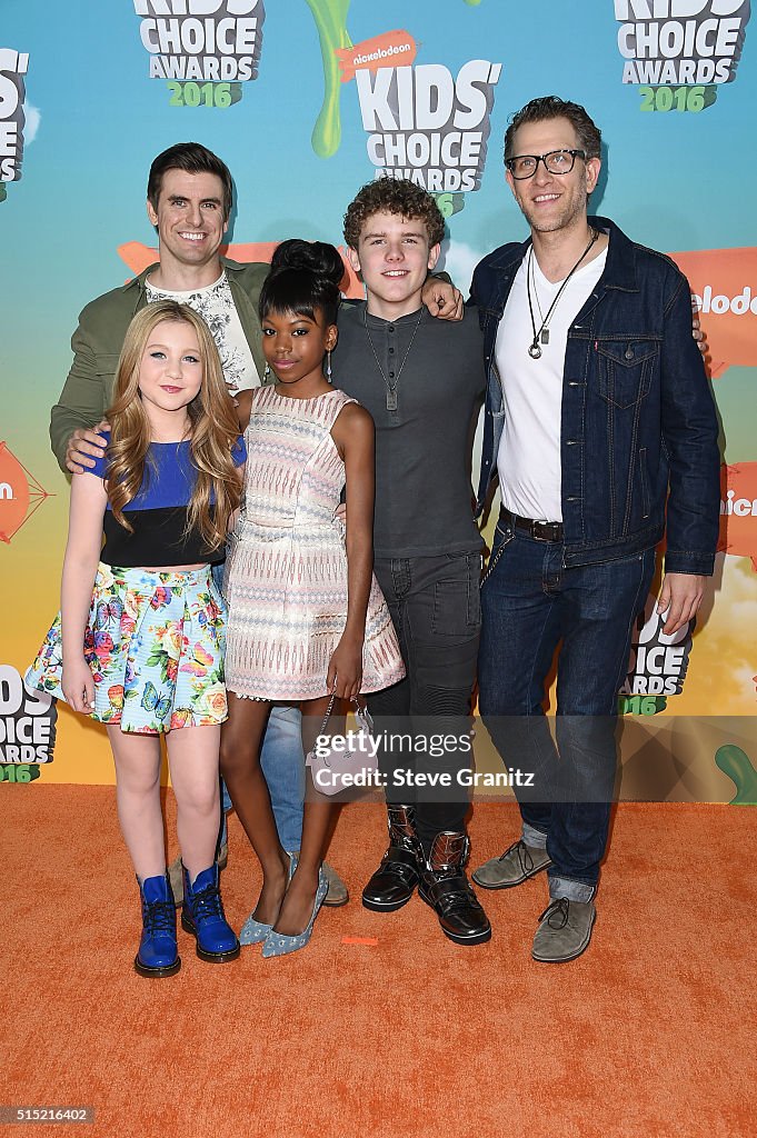 Nickelodeon's 2016 Kids' Choice Awards - Arrivals