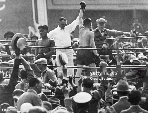 Oakland, CA- Jimmy McLarnin won the referee's decision over Pancho Villa, world's champion flyweight, in their ten round battle at the Oakland,...