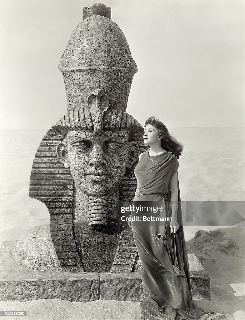 Claudette Colbert in Cleopatra, 1934