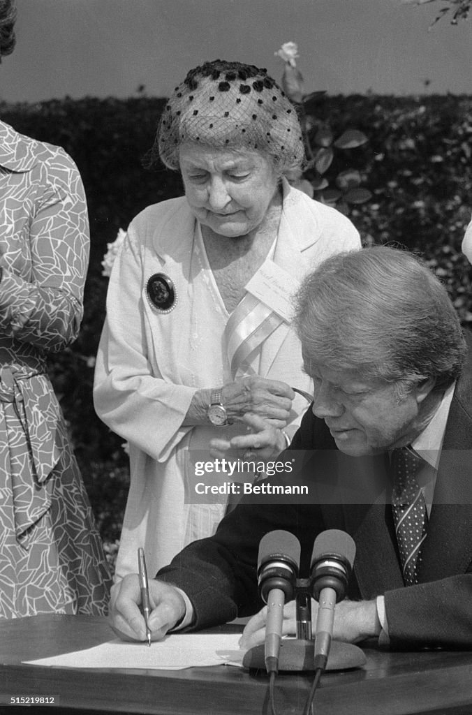 Jimmy Carter Signing Proclamation