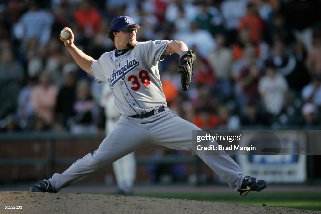 Dodgers v Giants