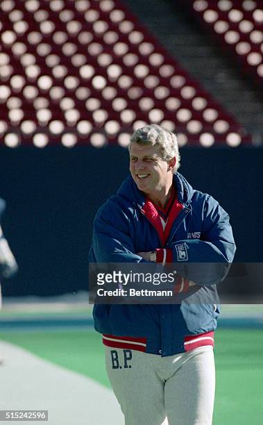 East Rutherford, N.J.: Giants coach Bill Parcells enjoys himself on a sunny day at Giants Stadium as he puts his team through a workout in...