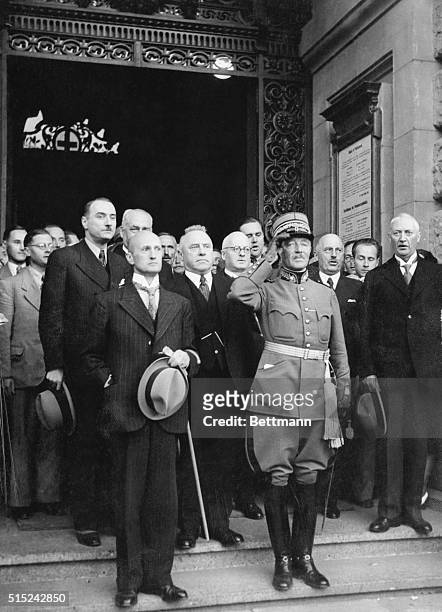 Bern, Switzerland: Elected Head Of Swiss Army. General Henri Guisan is shown saluting citizens who acclaimed him on leaving the Swiss Federal...