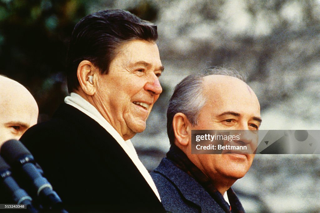 Ronald Reagan and Mikhail Gorbachev