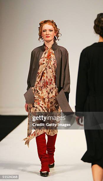 Model displays an autumn/winter 2005 creation from New Zealand design label "Pearl" during the Air New Zealand Fashion Week at the Viaduct Harbour,...