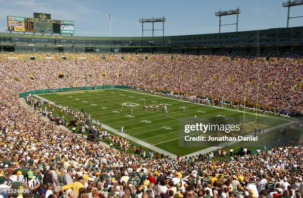 General view of Lambeau Field during the game between the Green Bay Packers and the Chicago Bears on September 19, 2004 in Green Bay, Wisconsin. The...
