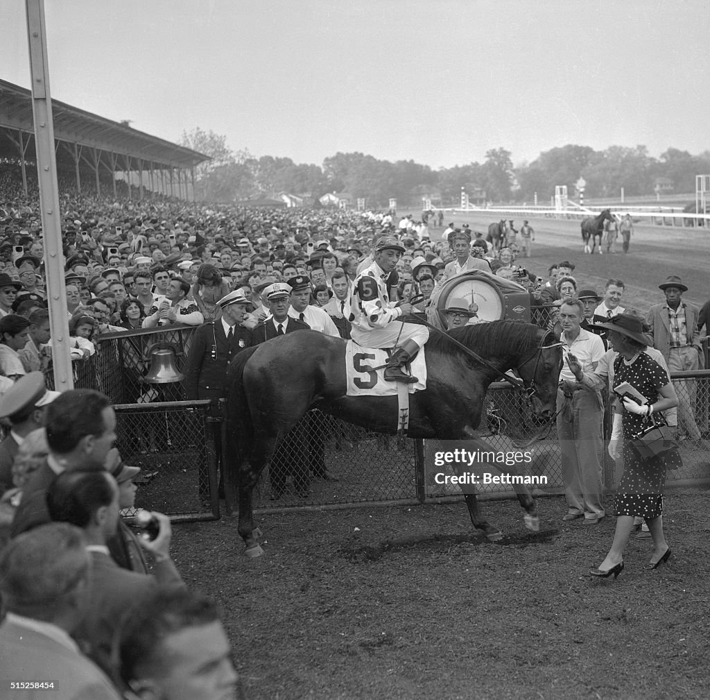 Race Horse with Jockey and Owner