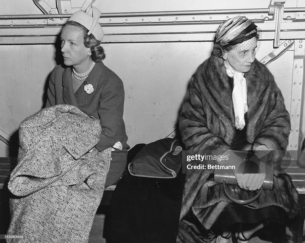 Ann and Elise Woodward