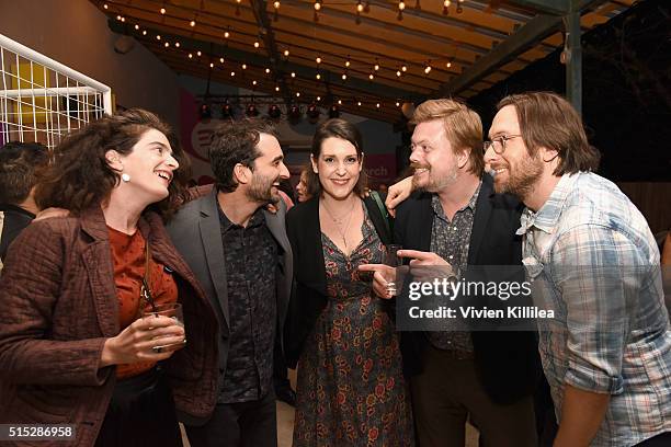 Actors Gaby Hoffmann, Jay Duplass, Melanie Lynskey, Linas Phillips and Timm Sharp attend a dinner hosted by Entertainment Weekly celebrating Mr....