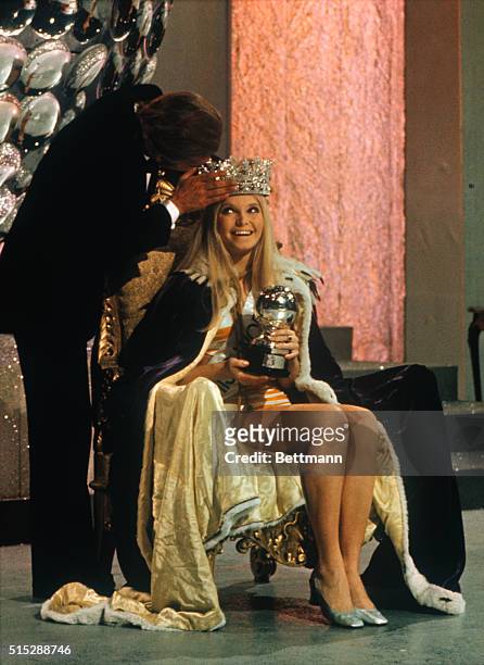 London: "Miss World 1969," who is Eva Rueber-Staier, Miss Austria, has crown placed on her head by actor Omar Sharif at final contest here. The 20...