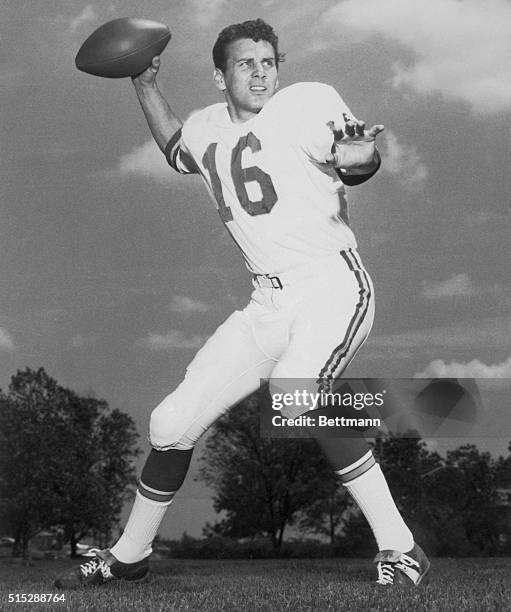 Len Dawson, quarterback for Kansas City Chiefs.