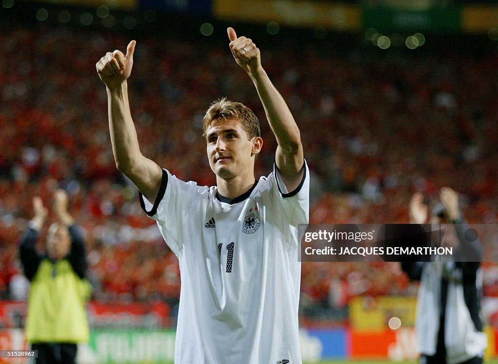 German Miroslav Klose acknowledges the applause 25