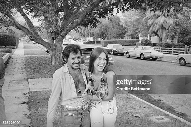 Los Angeles: Singer Eddie Fisher and Terry Richard former Miss Louisiana in the Miss World Contest in 1973, who were married October 29th, meet the...