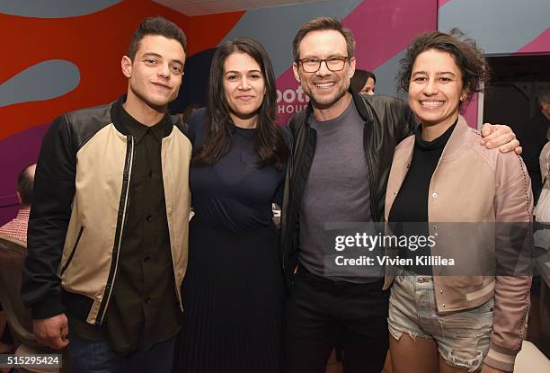Actors Rami Malek, Abbi Jacobson, Christian Slater and Ilana Glazer attend a dinner hosted by Entertainment Weekly celebrating Mr. Robot at the...