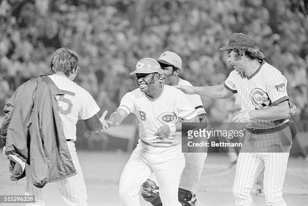 The winning pitcher from the All-Star Game, the Mets Tug McGraw , gets congratulated from Cincinnati's Joe Morgan following the National League's 4-3...