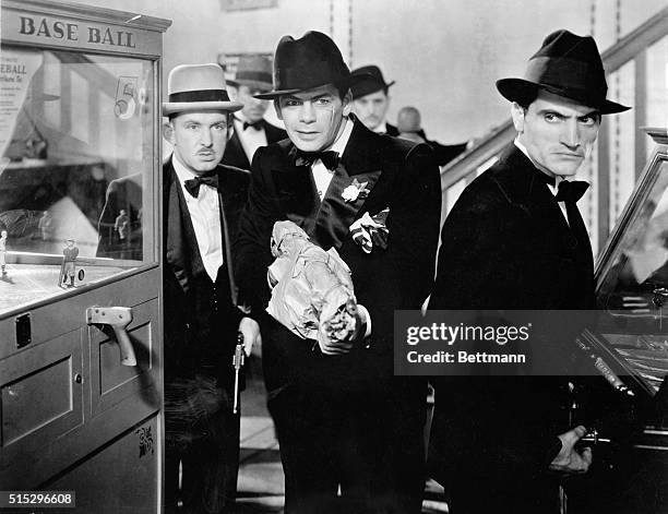 1,025 George Raft Photos & High Res Pictures - Getty Images