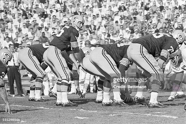 Los Angeles, CA: Bart Starr calling signals for the Green Bay Packers during the Super Bowl game against the Kansas City Chiefs.